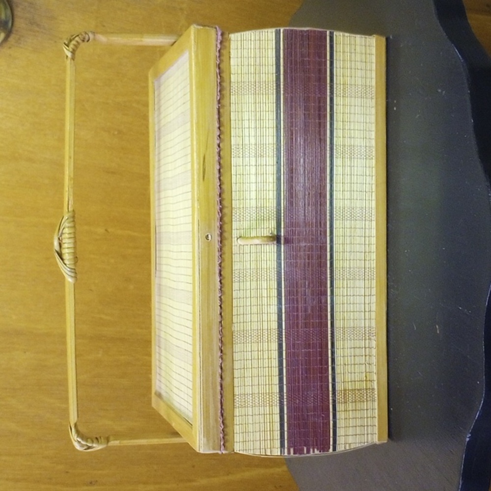 Vintage Woven Sewing Box w/ Handle, Satiny Lining & Pin Cushion
